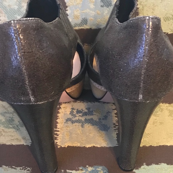 Prada!!!! - Picture 2 of 5